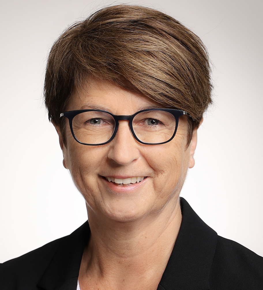 lic. iur. Claudia Hartmann Lütscher